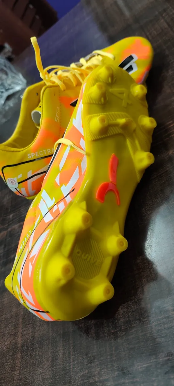Bright_Yellow_Synthetic_And_Pu_Premium_Football_Boots_For_Men
