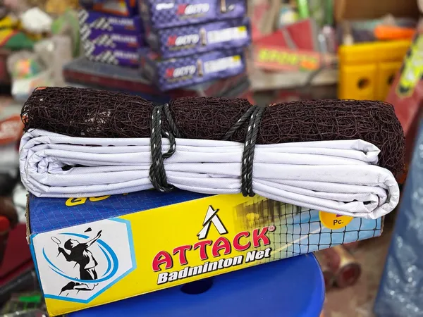 Multicolor_Nylon_Premium_Badminton_Net_For_Casual_Play