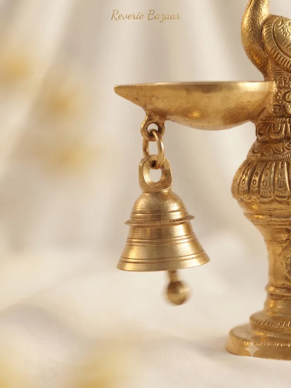 Brass_Traditional_Peacock_Oil_Lamp_Diya