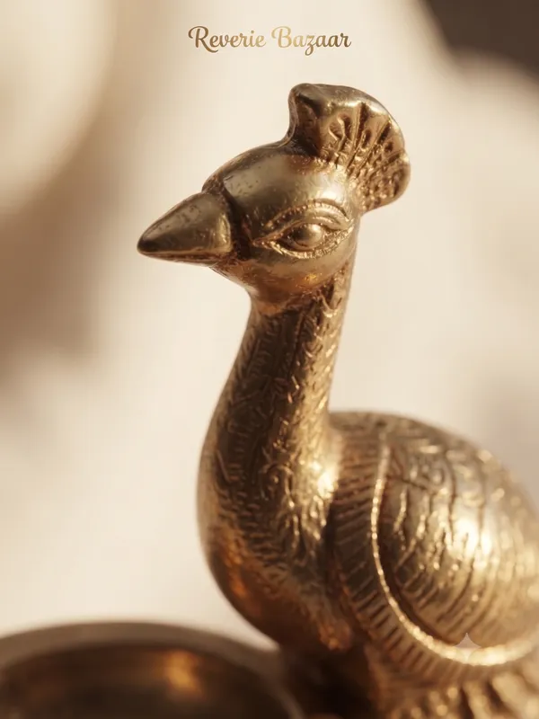 Brass_Traditional_Peacock_Oil_Lamp_Diya