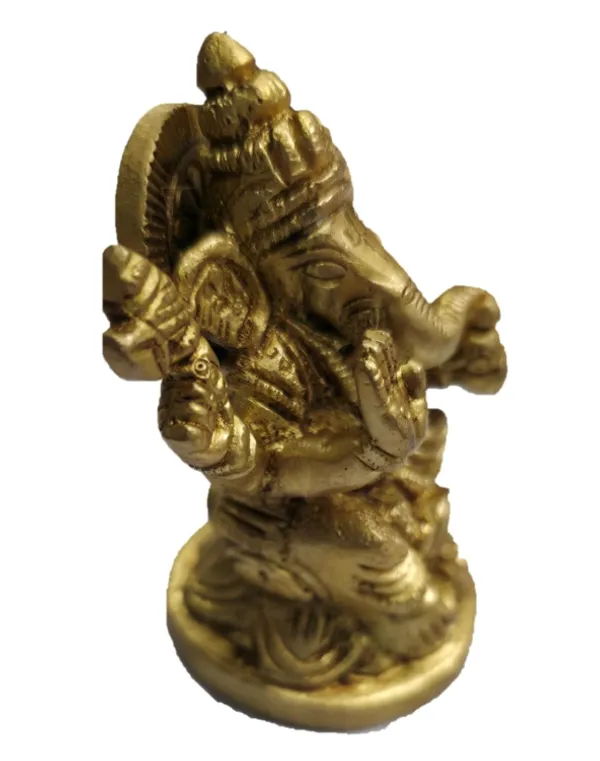 Brass_Traditional_Seated_Lord_Ganesha_Idol