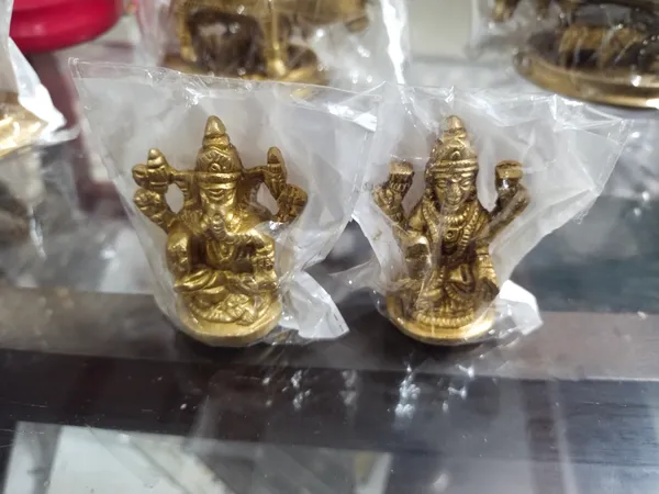 Brass_Traditional_Lakshmi_Ganesha_Idol_Set_Pack_Of_2