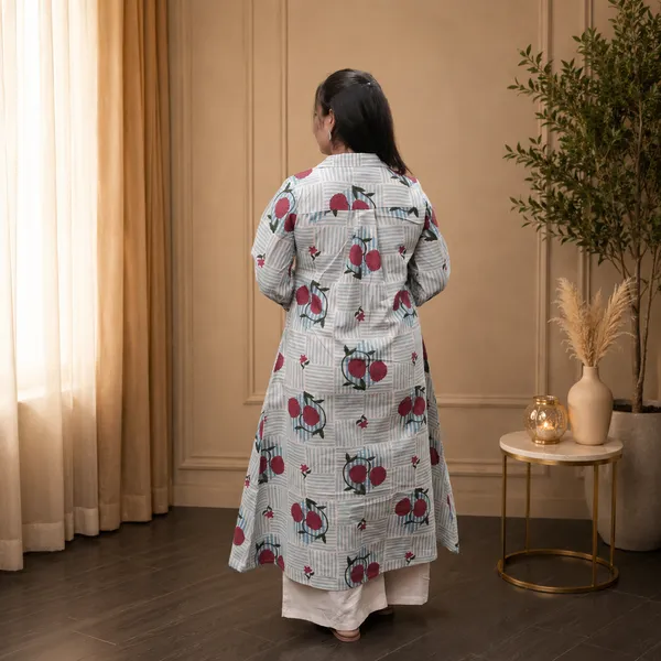 Floral_Breeze:_Aqua_Blue_Women’s_Floral_Cotton_Co-ord_Set