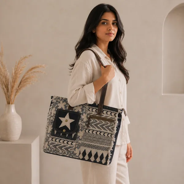 Grey_Black_Box_Tote_Bag