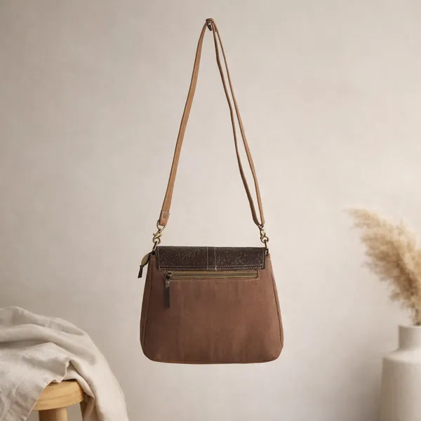 Tadio_Crossbody_Bag