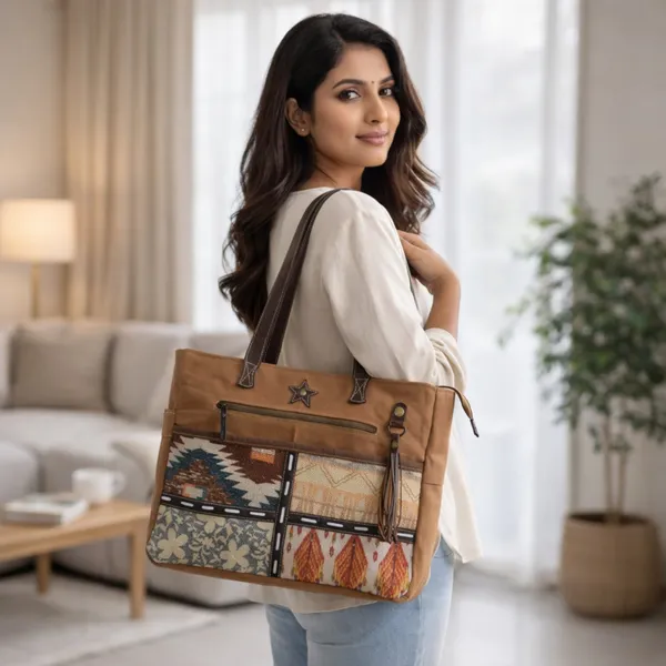 Grey_Flower_Crossbody_Bag
