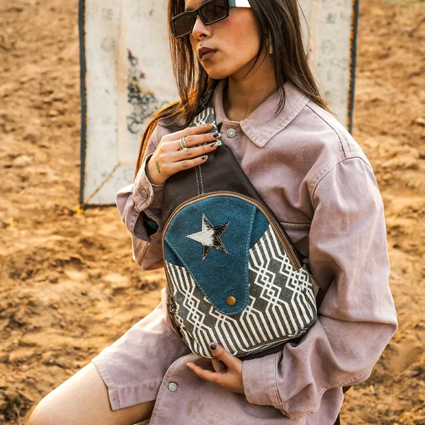 Christy_Fanny_Pack