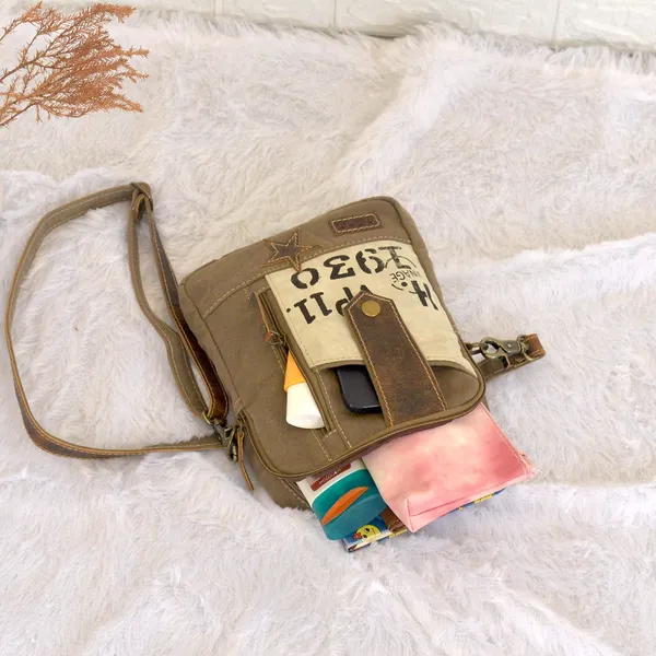 Numero_Crossbody_Bag