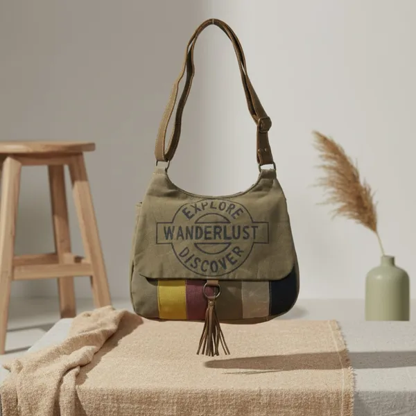 Discover_Crossbody