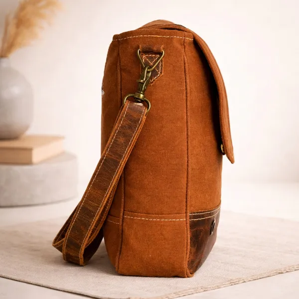 Deer_Crossbody_Bag