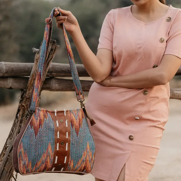 Vedo_Shoulder_Bag