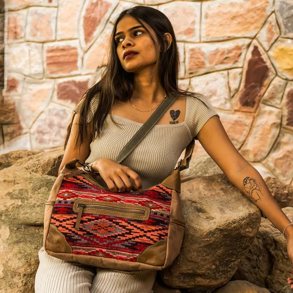 Kisko_Shoulder_Bag