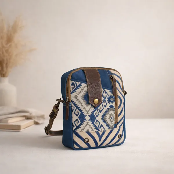 Indigo_Crossbody_Bag