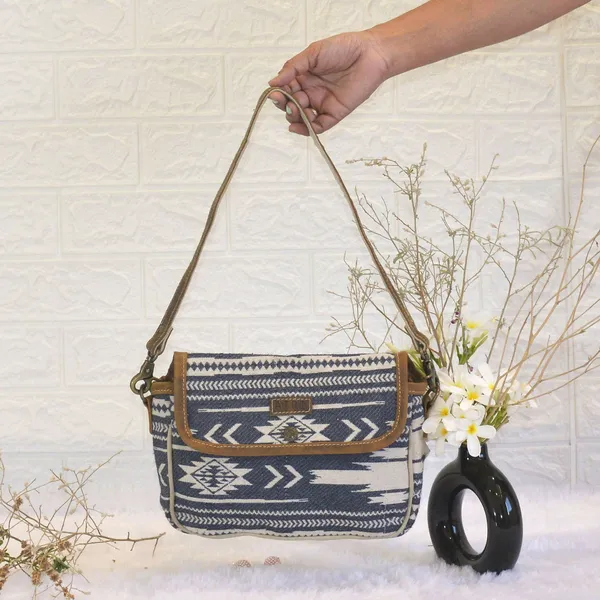 Aztec_Small_Shoulder_Wristlet_Bag
