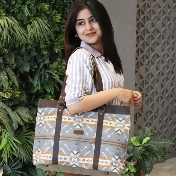 Handy_Box_Office_Tote_Bag