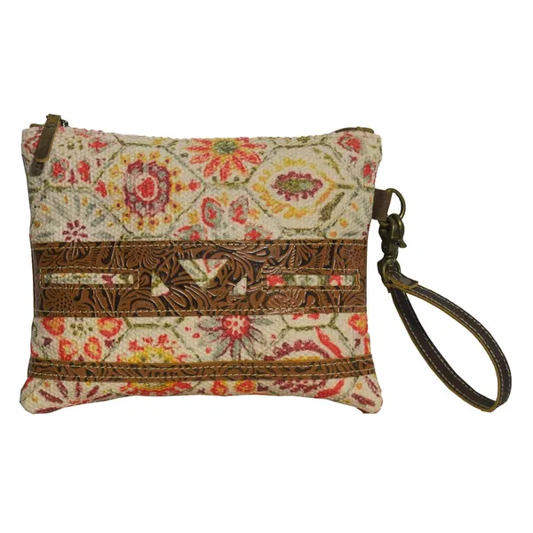 Elvi_Pouch