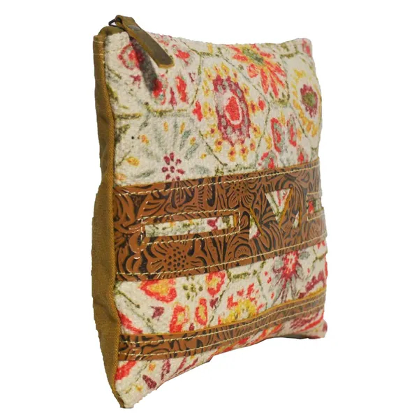 Venus_Pouch