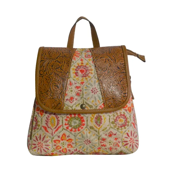 Nesti_Backpack