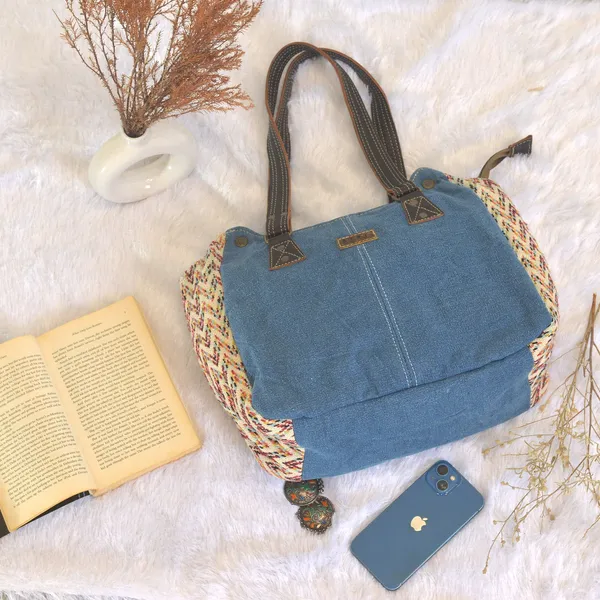 Rihu_Messenger_Bag