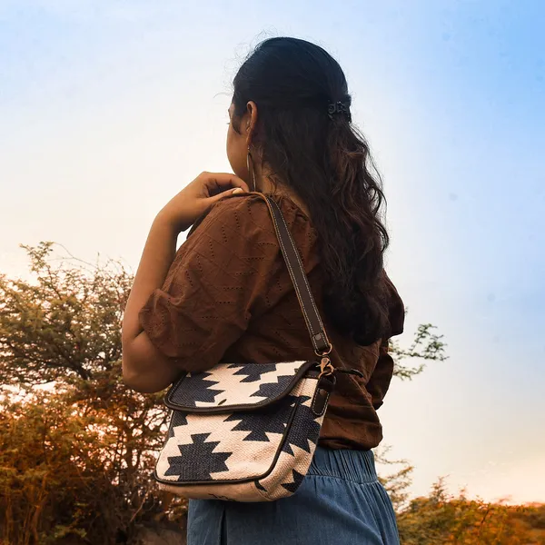Eiro_Tote_Bag