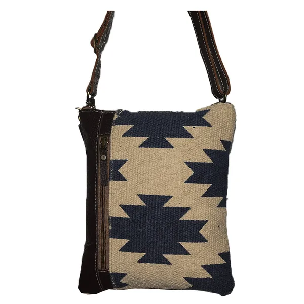 Mello_Wristlet_Bag
