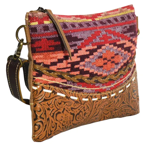 Whim_Wristlet_Bag