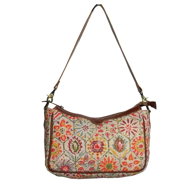 Aero_Wristlet_Bag