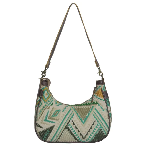 Curio_Wristlet_Bag