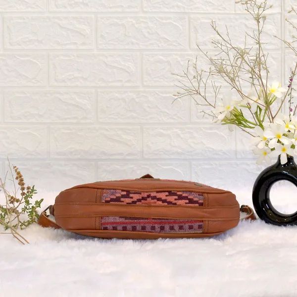 Dass_Wristlet_Bag