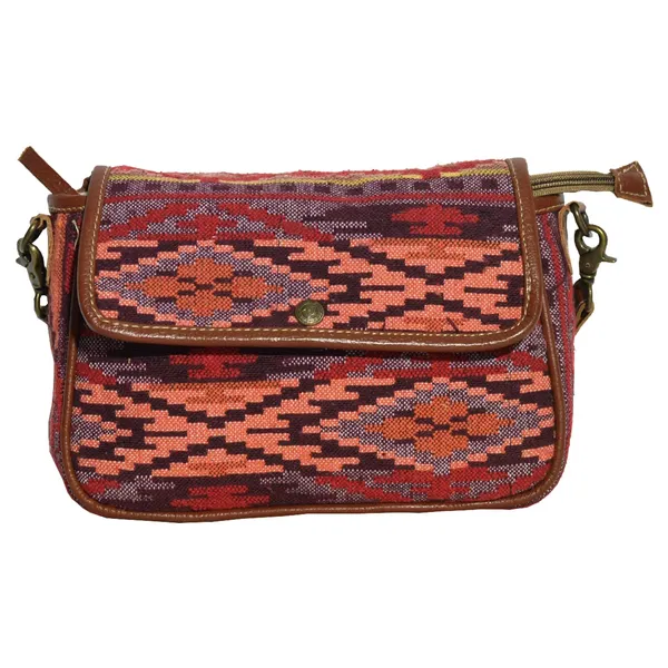 Xion_Wristlet_Bag