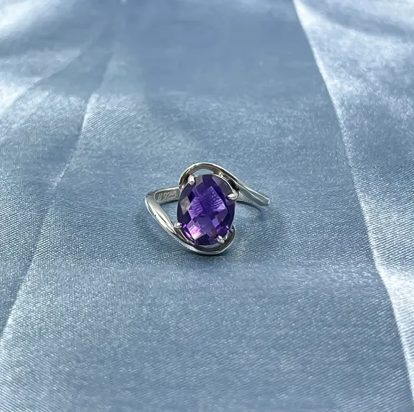 Natural_Amethyst_Ring,_925_Sterling_Silver,_Minimalist_Purple_Gemstone,_Handmade_Birthstone_Jewelry_Gift_for_Mom