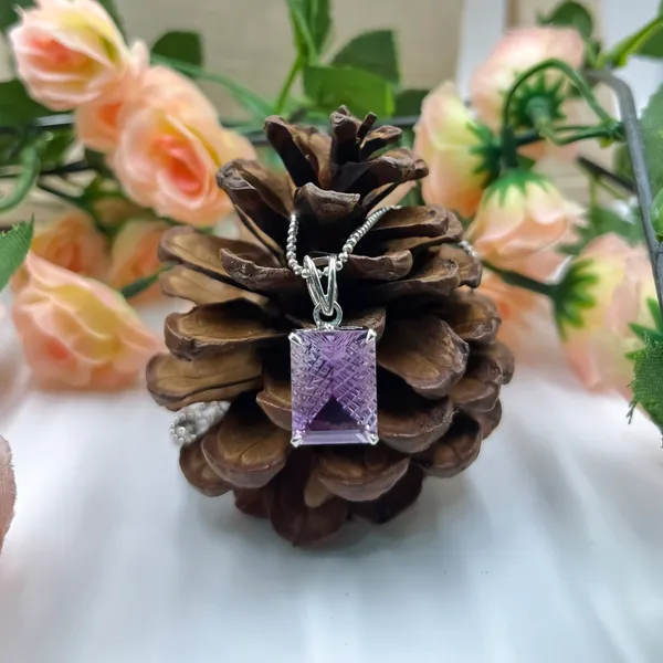 Amethyst_Carved_Pendant_Necklace,_925_Sterling_Silver,_12x16mm_Lavender_Gemstone_Jewelry,_February_Birthstone_Gift