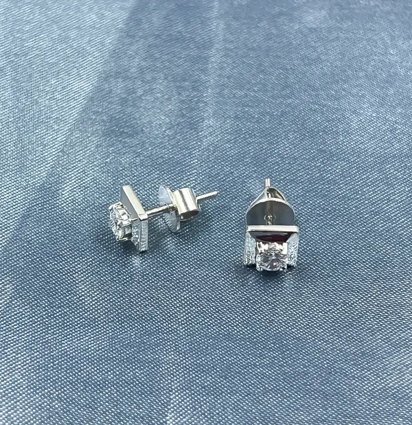 925_Sterling_Silver_Stud_Earrings,_Cubic_Zirconia_Diamond_Look,_4mm_Minimalist_Everyday_Minimalist_Handmade_Jewelry