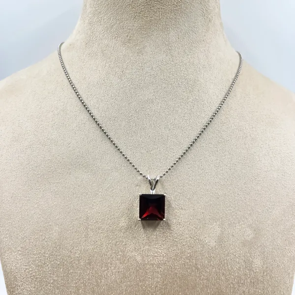 Handmade_Garnet_Pendant_Necklace,_925_Sterling_Silver,_12.7mm_Square_Cut_Red_Gemstone,_Minimalist_Solitaire_Jewelry
