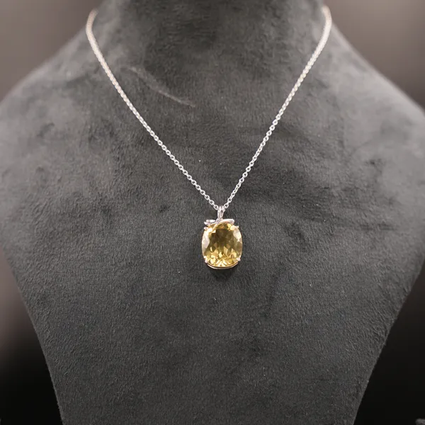 Natural_Yellow_Topaz_Cushion_Cut_Pendant_Necklace,_925_Sterling_Silver,_16x18mm_Golden_Gemstone_Jewelry_Gift_for_Her