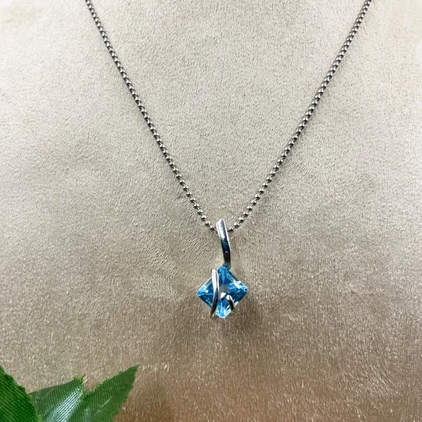 925_Sterling_Silver_Blue_Topaz_Pendant_Necklace,_Square_Cut_9.5mm_Gemstone,_Dainty_Minimalist_Jewelry_Gift_for_Mom