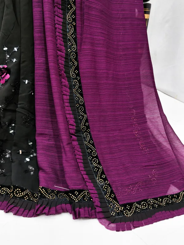 DUDEBERRY_K_DESIGNER_AAPKE_LIYE_LAYE_HE_NEW_TREND_DESIGN_SAREES_JISHME_BORDER_PURA_DAIMOND(ZARKHAND)_KIYA_GAYA_HE.SAREES_KO_AAP_KOI_BHI_FUNCTION,PARTY,MARRIAGE_ME_PAHEN_SAKTE_HO.