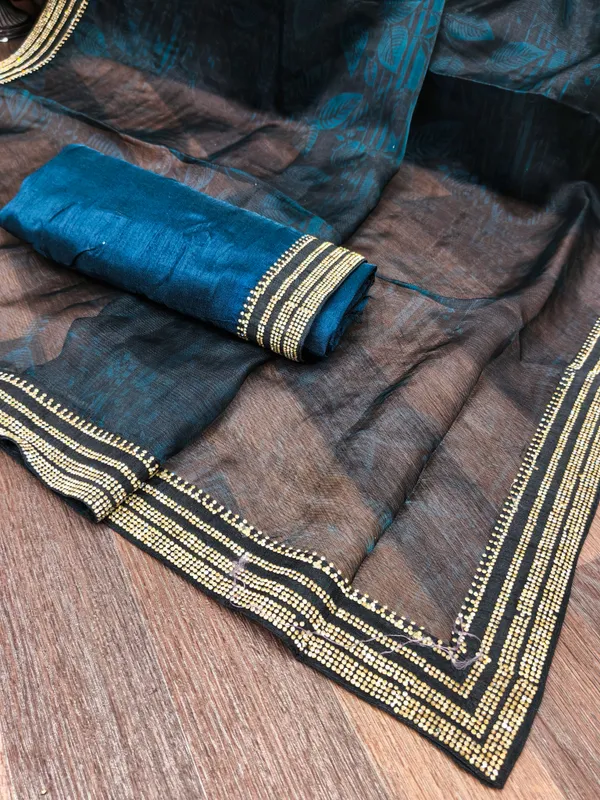 DUDEBERRY_K_DESIGNER_AAPKE_LIYE_LAYE_HE_NEW_TREND_DESIGN_SAREES_JISHME_BORDER_PURA_DAIMOND(ZARKHAND)_KIYA_GAYA_HE.SAREES_KO_AAP_KOI_BHI_FUNCTION,PARTY,MARRIAGE_ME_PAHEN_SAKTE_HO.