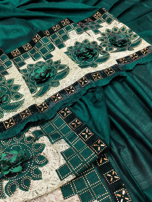 DUDEBERRY_K_DESIGNER_AAPKE_LIYE_LAYE_HE_NEW_TREND_DESIGN_SAREES_JISHME_BORDER_PURA_DAIMOND(ZARKHAND)_KIYA_GAYA_HE.SAREES_KO_AAP_KOI_BHI_FUNCTION,PARTY,MARRIAGE_ME_PAHEN_SAKTE_HO.