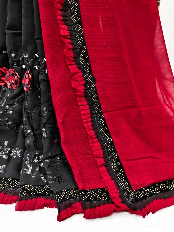 DUDEBERRY_K_DESIGNER_AAPKE_LIYE_LAYE_HE_NEW_TREND_DESIGN_SAREES_JISHME_BORDER_PURA_DAIMOND(ZARKHAND)_KIYA_GAYA_HE.SAREES_KO_AAP_KOI_BHI_FUNCTION,PARTY,MARRIAGE_ME_PAHEN_SAKTE_HO.