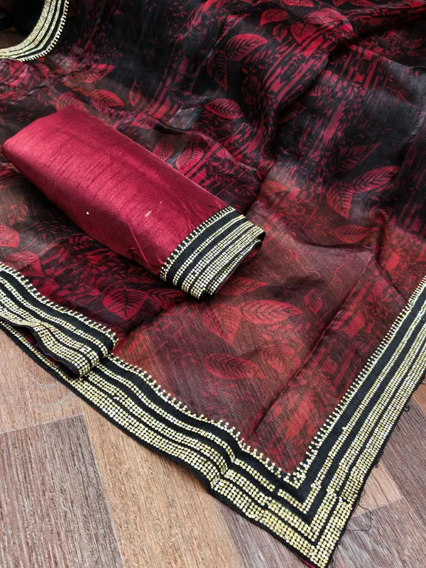 DUDEBERRY_K_DESIGNER_AAPKE_LIYE_LAYE_HE_NEW_TREND_DESIGN_SAREES_JISHME_BORDER_PURA_DAIMOND(ZARKHAND)_KIYA_GAYA_HE.SAREES_KO_AAP_KOI_BHI_FUNCTION,PARTY,MARRIAGE_ME_PAHEN_SAKTE_HO.