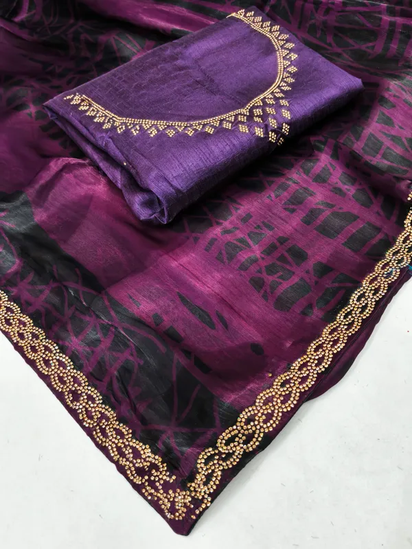 DUDEBERRY_K_DESIGNER_AAPKE_LIYE_LAYE_HE_NEW_TREND_DESIGN_SAREES_JISHME_BORDER_PURA_DAIMOND(ZARKHAND)_KIYA_GAYA_HE.SAREES_KO_AAP_KOI_BHI_FUNCTION,PARTY,MARRIAGE_ME_PAHEN_SAKTE_HO.