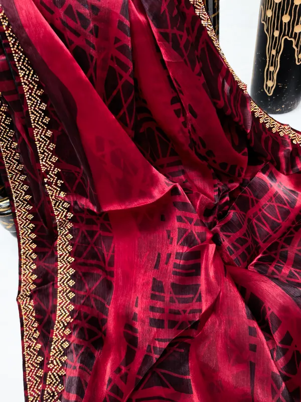 DUDEBERRY_K_DESIGNER_AAPKE_LIYE_LAYE_HE_NEW_TREND_DESIGN_SAREES_JISHME_BORDER_PURA_DAIMOND(ZARKHAND)_KIYA_GAYA_HE.SAREES_KO_AAP_KOI_BHI_FUNCTION,PARTY,MARRIAGE_ME_PAHEN_SAKTE_HO.