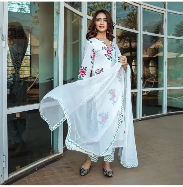 Dude_berry_Present_lettest_printed_kurta_with_bottom_and_dupatta_set_for_all_function