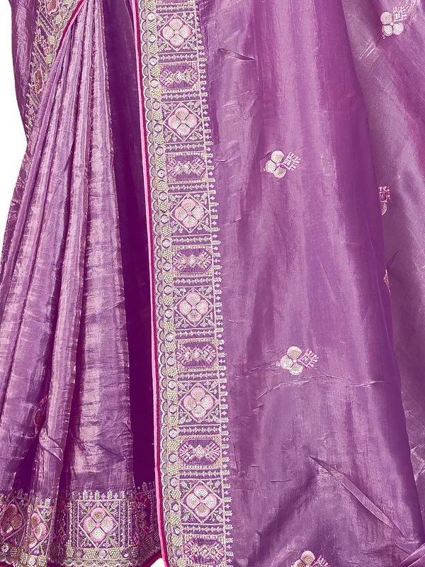 Silk_Fabric_Saree_For_All_function
