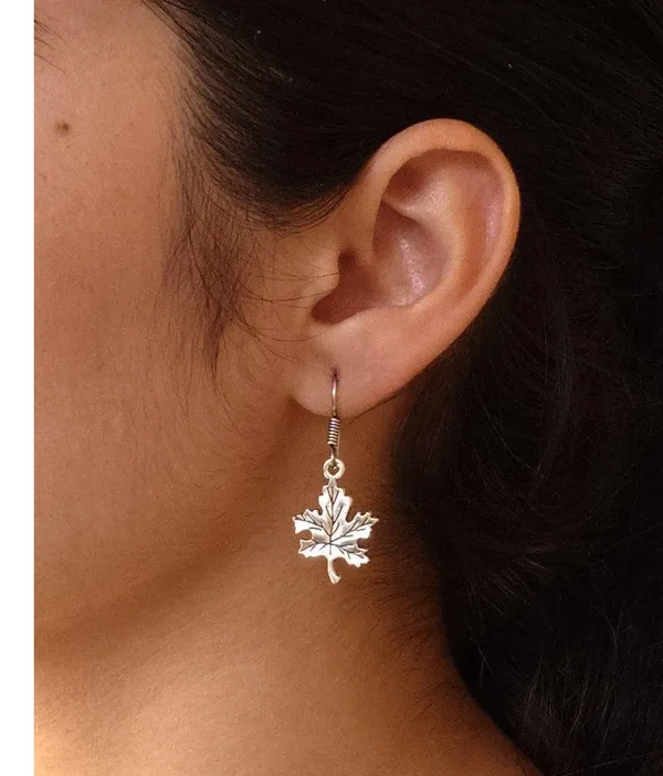 Silver_Maple_Leaf_Drop_Earrings_For_Women