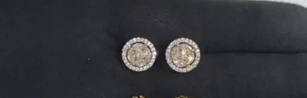 Silver_Stone_Studded_Round_Stud_Earrings_For_Women