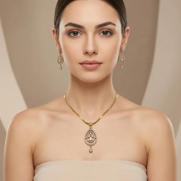 Golden_Antique_Finish_Pendant_Set_With_Earrings_For_Women