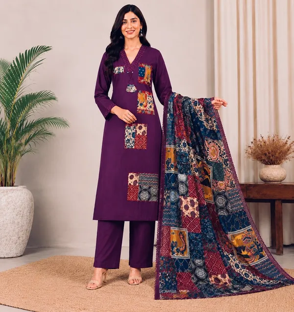 wine_Cotton_Embroidered_Kurta_Set_With_Patchwork_Dupatta_For_Women