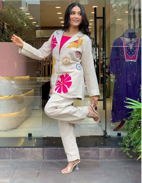 Off_White_Cotton_Floral_Embroidered_Blazer_Kurta_Set_For_Women